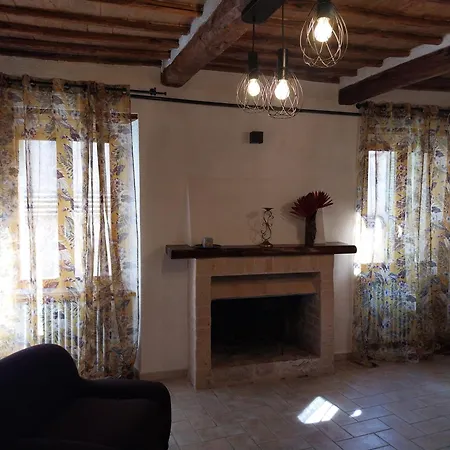 Antico Gioiello Umbro , Con Terrazza アパート