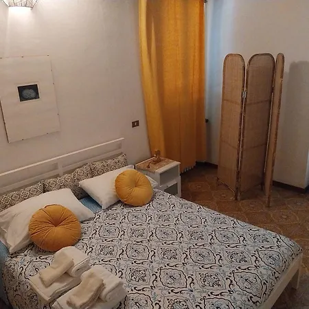 Antico Gioiello Umbro , Con Terrazza Appartamento *