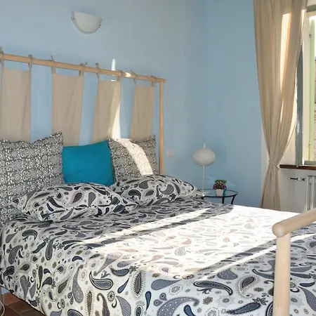 Antico Gioiello Umbro , Con Terrazza アパート