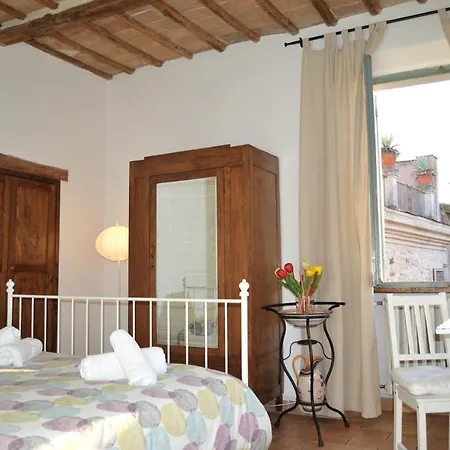 Antico Gioiello Umbro , Con Terrazza Foligno